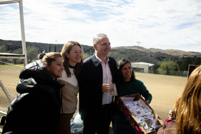 Ministro Ferreyra educadores